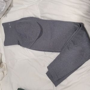 NVGTN Grey Contour Seamless Leggings